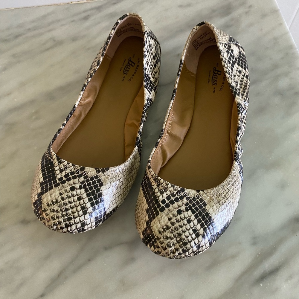 Snakeskin Print Flats